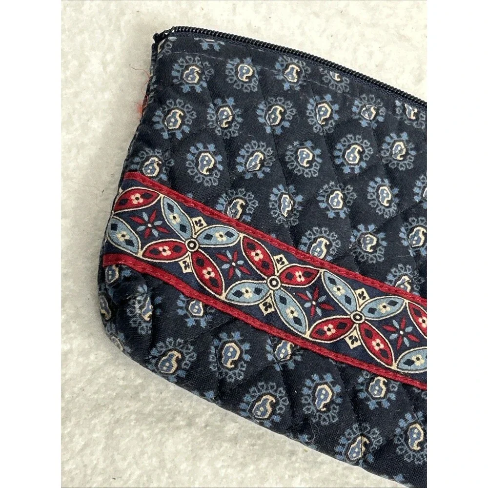 VERA BRADLEY Classic Navy Paisley Cotton Plastic-Lined Cosmetic Bag Makeup Pouch